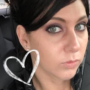 Meet your Posher, Candias